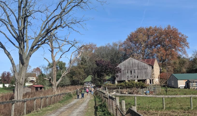 Chenoa Manor