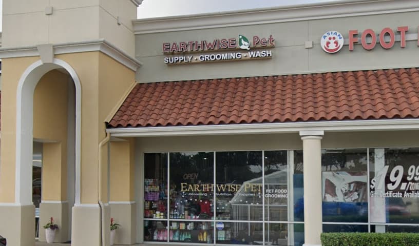 Earthwise Pet Supply Adoption Centers